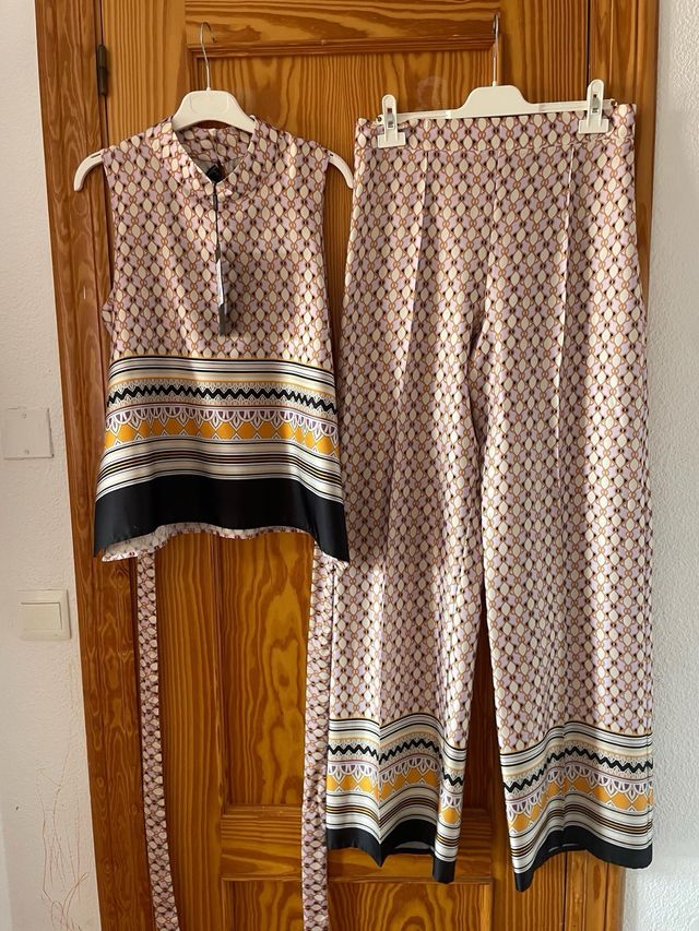 Traje pantalón Mass Matilde Cano