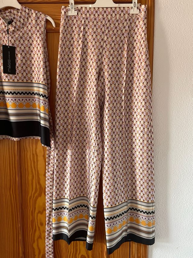 Traje pantalón Mass Matilde Cano