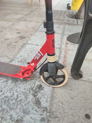 Patinete Oxelo Mid9 rojo