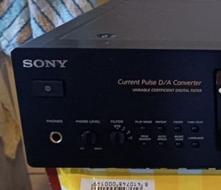 Sony CDP-XB930: Lector CD