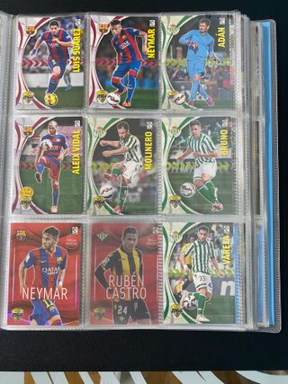Álbum Mega Cracks 2015-16 Panini incompleto