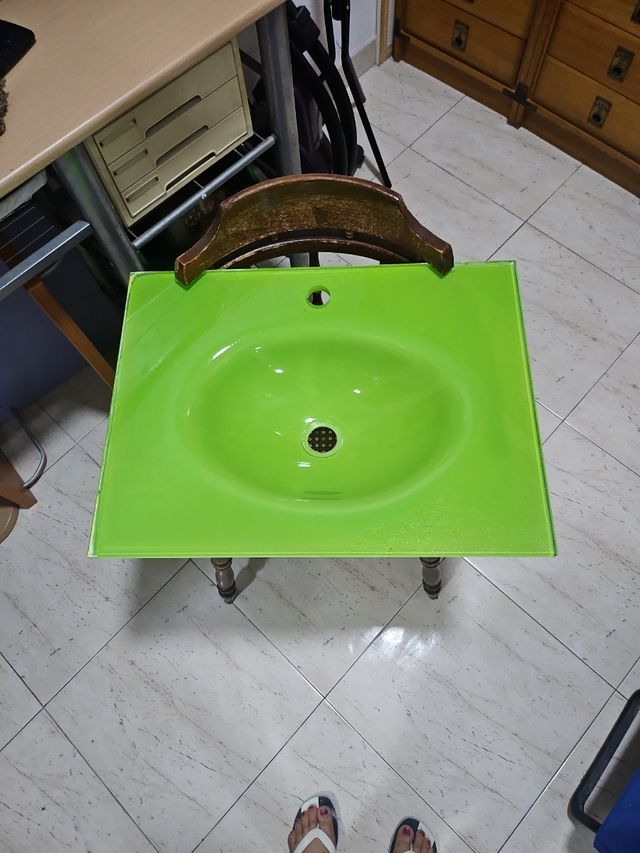 Lavabo verde de cristal
