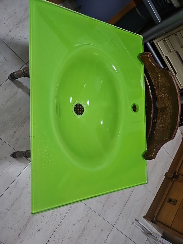 Lavabo verde de cristal