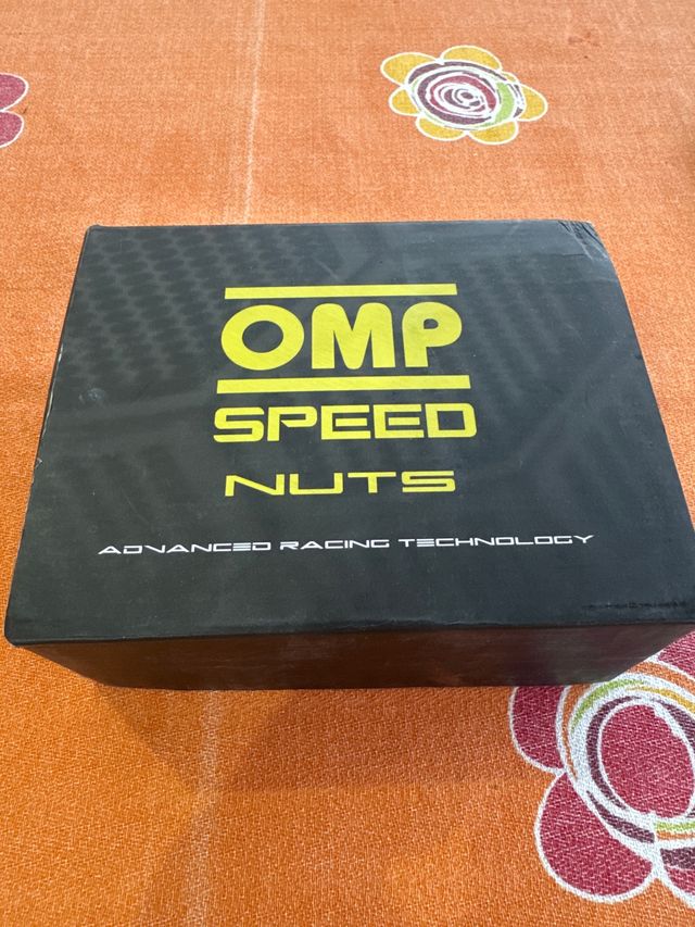 OMP Speed Juego de 20 Tuercas de Aluminio M14X1.5