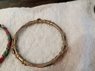 Pulseras antiguas | Rojo y verde