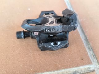 Pedales Shimano 105