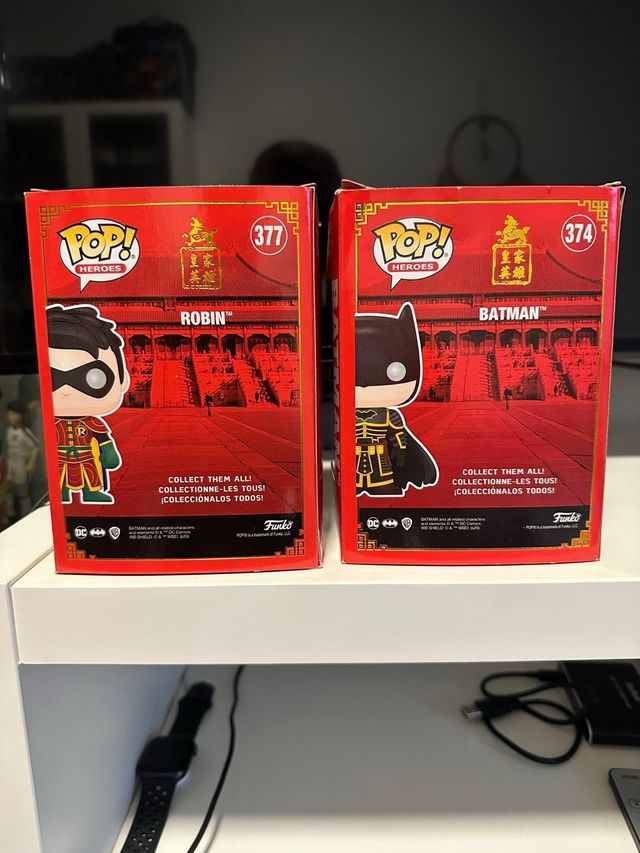 Funko Pop! Robin 377 & Batman 374 DC pack
