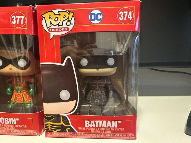 Funko Pop! Robin 377 & Batman 374 DC pack