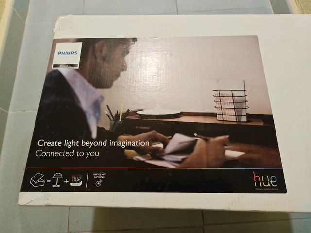 Philips Hue Beyond - Lámpara de mesa Inteligente