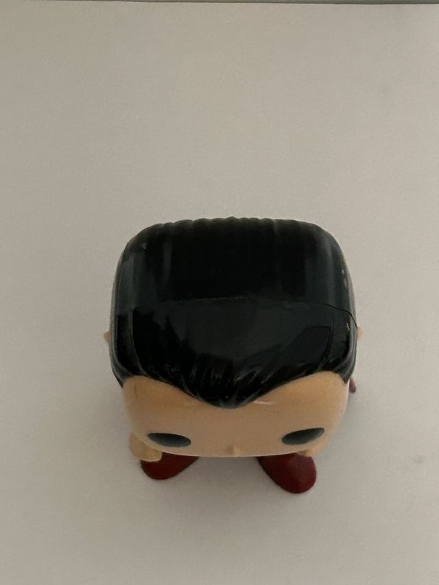 Bambola Superman funko pop