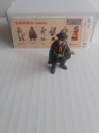 Figura Zorro - Colección El Zorro, huevo no Kinder