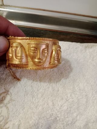 Brazalete antiguo baño de oro 