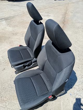 ASIENTOS YARIS 20/25