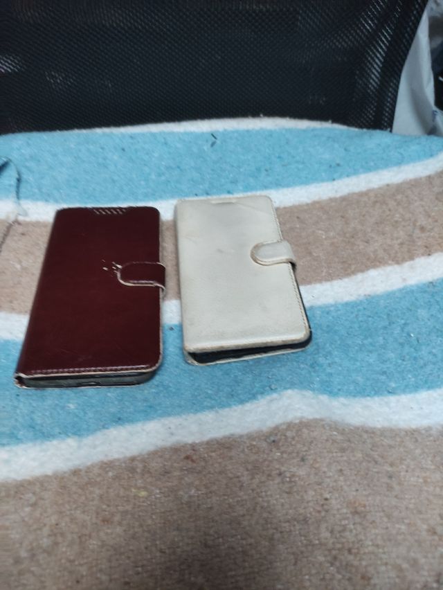 Par de Smartphones averiados 
