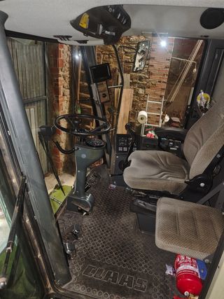Cosechadora CLAAS Medion 310