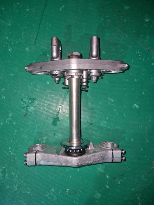 Tijas Suzuki DL 1000