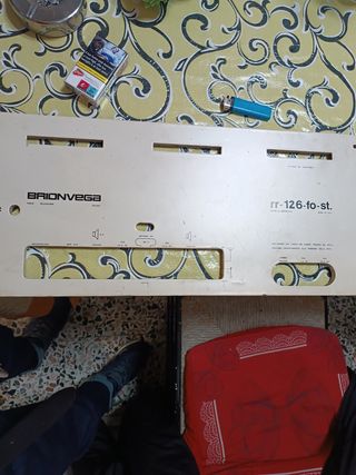 Radio vintage Briovega RR126