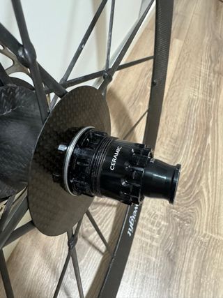 Ruote in carbonio Lightweight