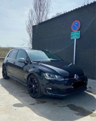 Volkswagen Golf VII