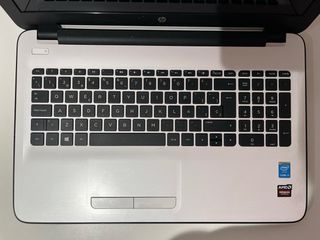 Portátil HP blanco - Core i3