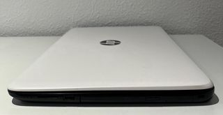 Portátil HP blanco - Core i3