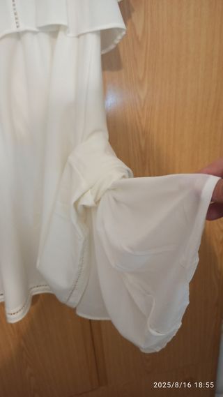 Vestido blanco delicado nuevo