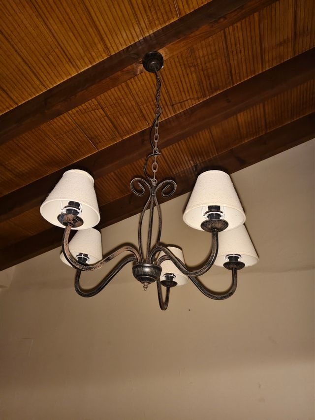 Candeeiro de teto de 5 luzes