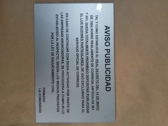 Cartel Publicidad - Prohibido