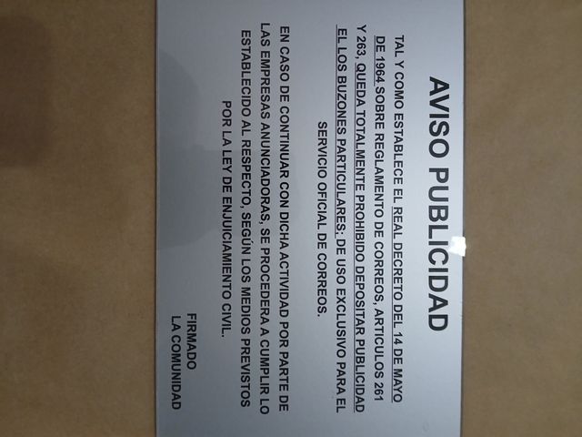 Cartel Publicidad - Prohibido