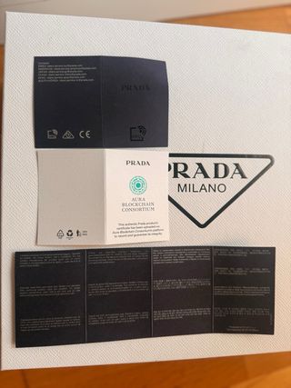 Sandalias Prada negras