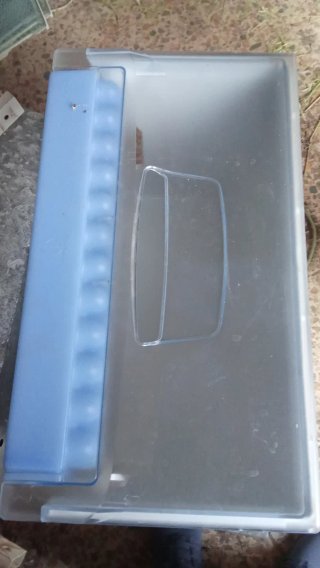 Cajón nevera Indesit