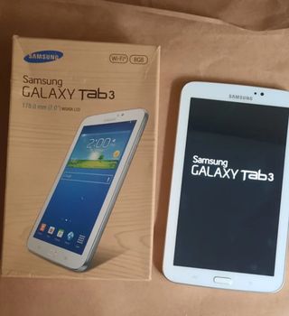 Samsung Galaxy Tab 3 blanca