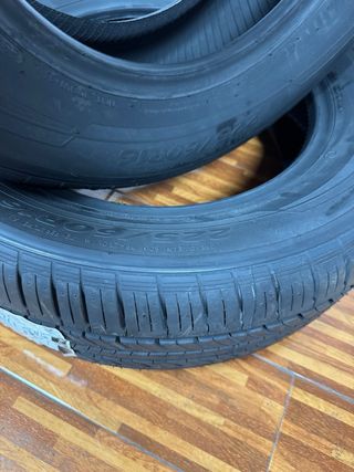 Neumáticos 225/60R16 nuevos
