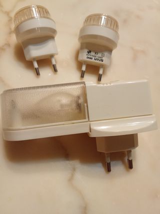 3 Luci Notturne Bianche in Plastica da 220v 