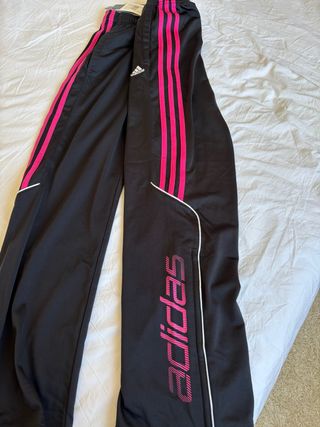 Pantalones Adidas mujer, sin usar