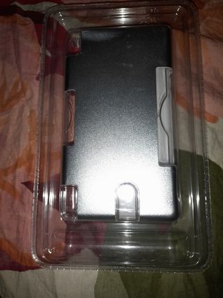 NUEVO. Funda Oficial metal y policarbonato DS Lite