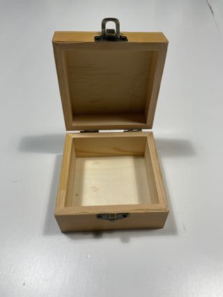 Caja estilo LEGO madera