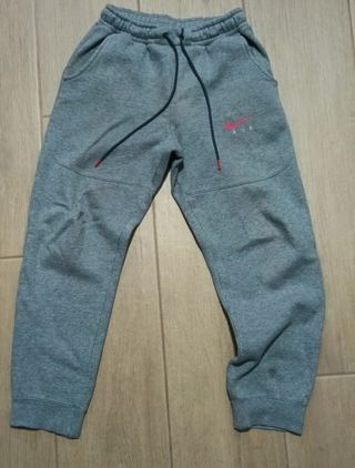 Pantalones Nike Air Gris