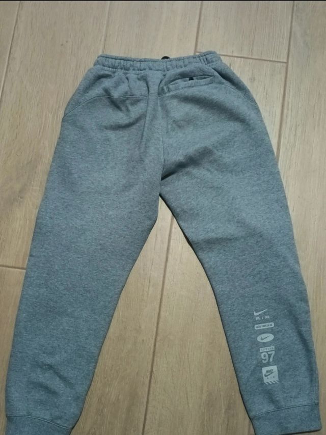 Pantalones Nike Air Gris