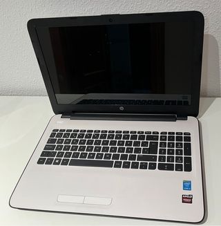 Portátil HP blanco- Core i3