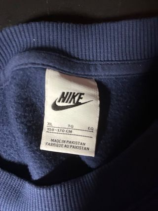 Sudadera Nike azul y blanca