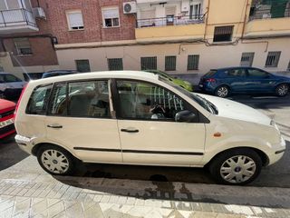 Ford Fusion 2003