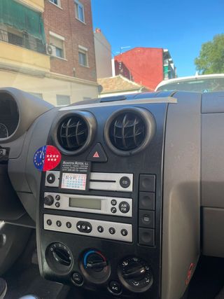 Ford Fusion 2003