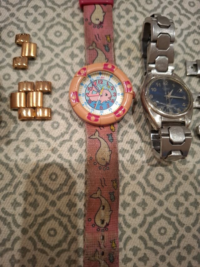 4 Relojes (uno infantil) + 1 correa metalica