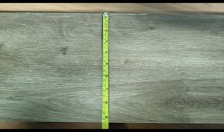 Estupenda balda pared de roble