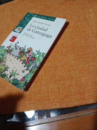 La ciudad de Gaturguga (Cuentos, Mitos Y Libros...