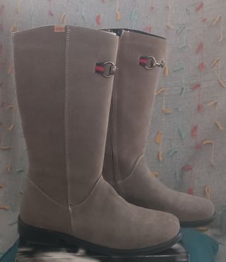Botas altas gris niña 
