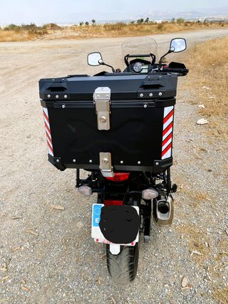 Suzuki VStrom 650 XT ABS - Moto