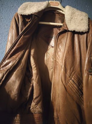 Chaqueta cuero vintage marrón