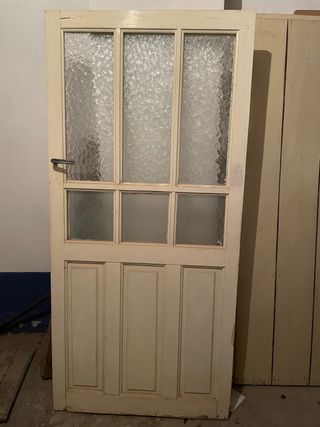 Puertas antiguas de madera maciza
